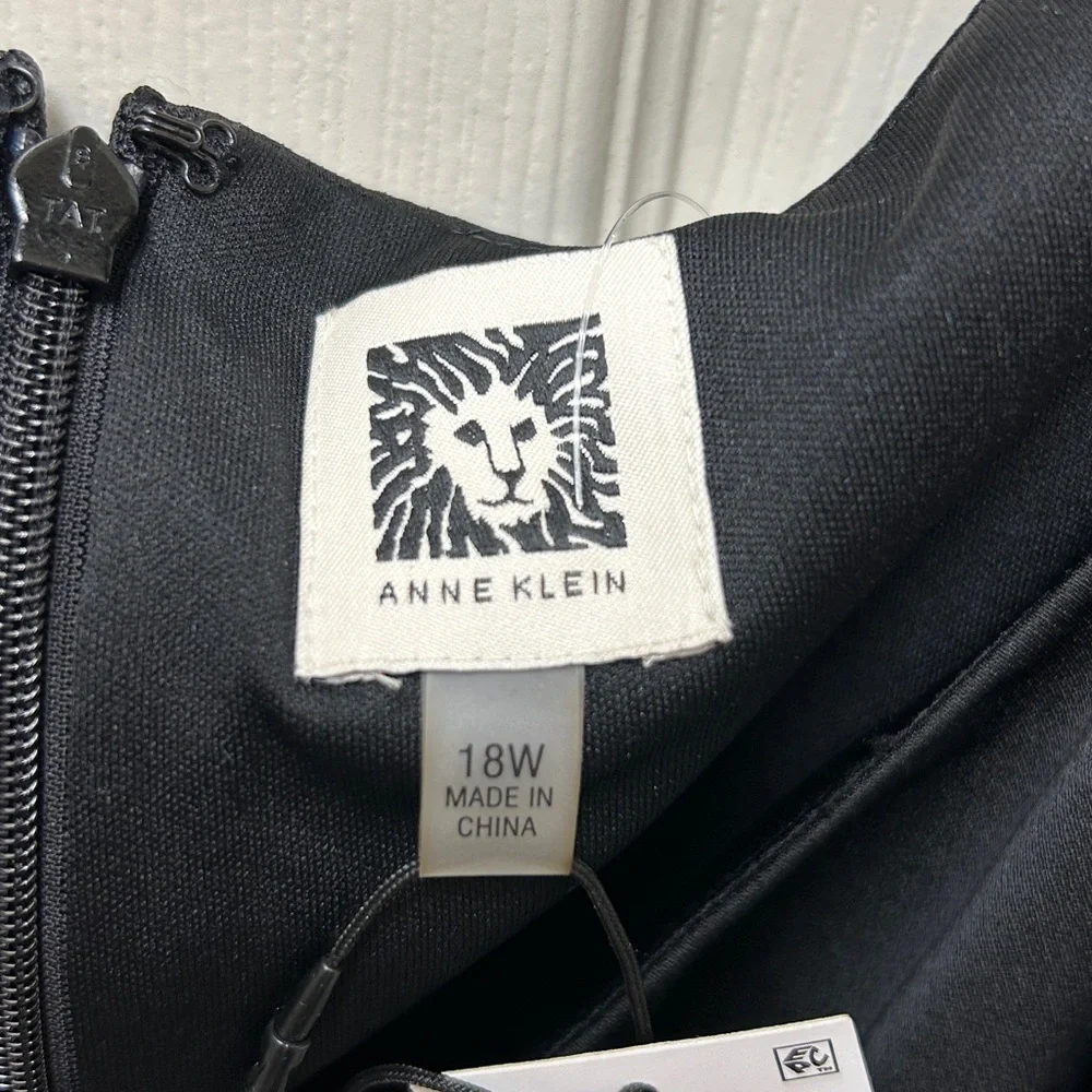 Elegant New With Tag Anne Klein Black Dress with Puff Sleeves Size 18W - Picture 9 of 11